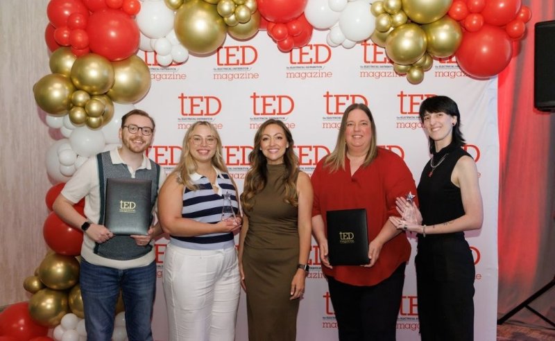 Robroy Marketing Team accepting tED Magazine awards
